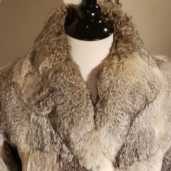 Fur  jacket - Picture 5 of 16